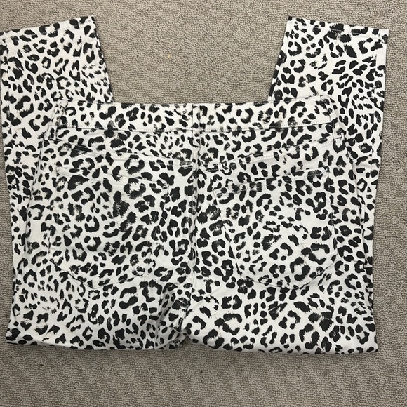 Express Mid Rise Ankle Leopard Print Pants-NWT- 12 SHORT - Picture 9 of 13